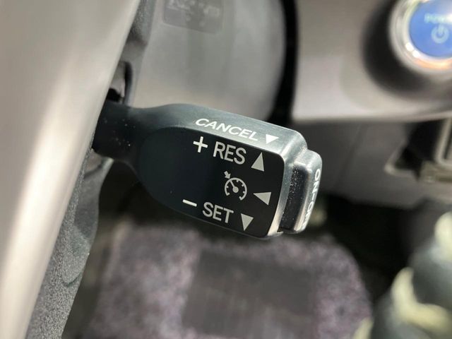 TOYOTA AQUA 2015 Image 31