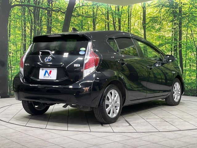 TOYOTA AQUA 2015 Image 31