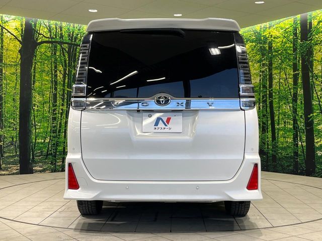 TOYOTA VOXY 2020 Image 31