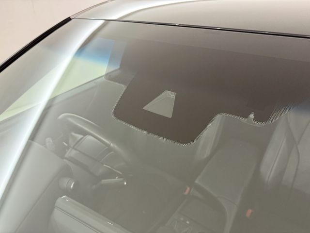 TOYOTA LEXUS ES300H 2023 Image 31