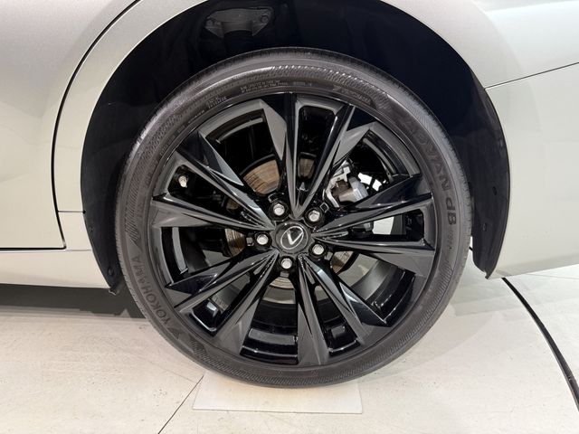 TOYOTA LEXUS ES300H 2023 Image 31