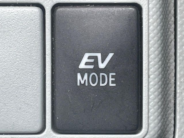 TOYOTA AQUA 2013 Image 31