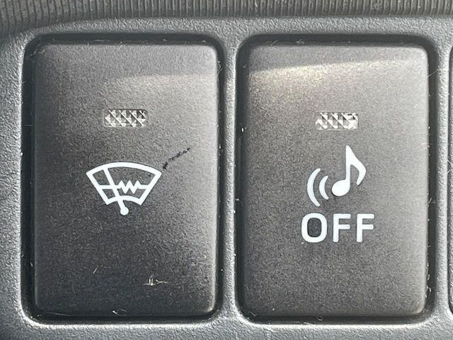 TOYOTA AQUA 2013 Image 31