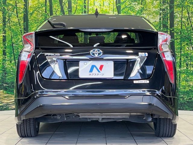 TOYOTA PRIUS 2016 Image 31