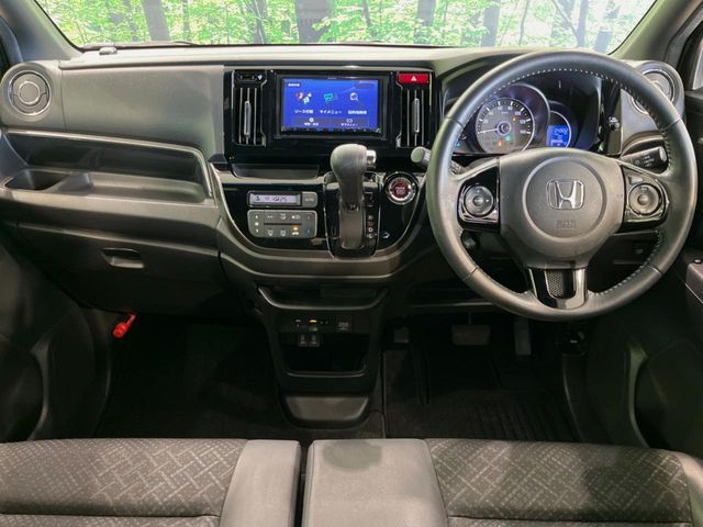 HONDA N-WGN CUSTOM 2018 Image 31