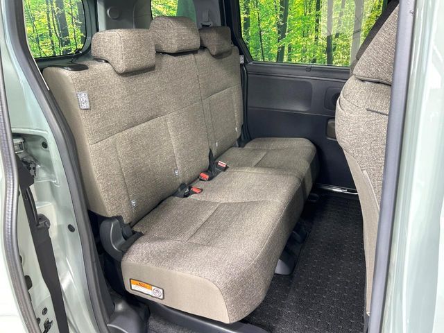 TOYOTA SIENTA HYBRID 2022 Image 31