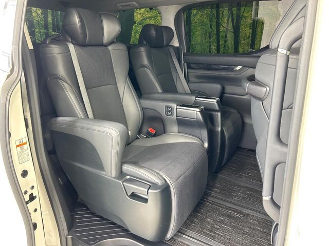 TOYOTA ALPHARD 2020 Image 31