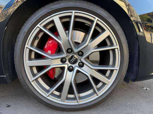 AUDI S4 AVANT 2022 Image 31