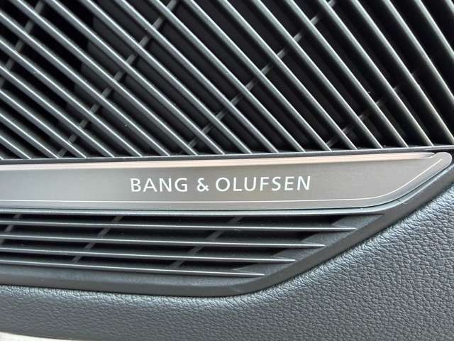 AUDI S4 AVANT 2022 Image 31