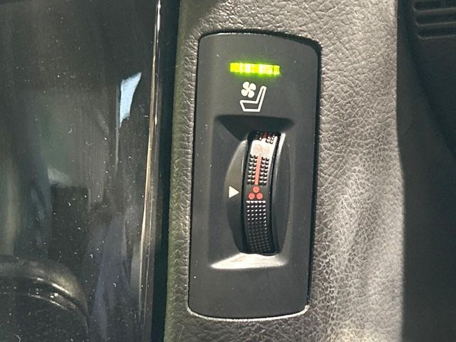 TOYOTA CROWN SEDAN 2012 Image 31