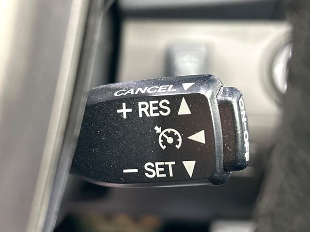 TOYOTA CROWN SEDAN 2012 Image 31