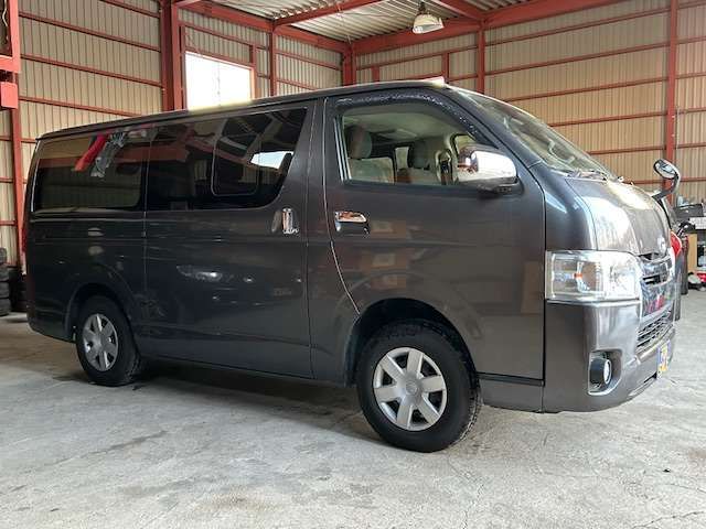 TOYOTA REGIUSACE VAN 4WD 2020 Image 31