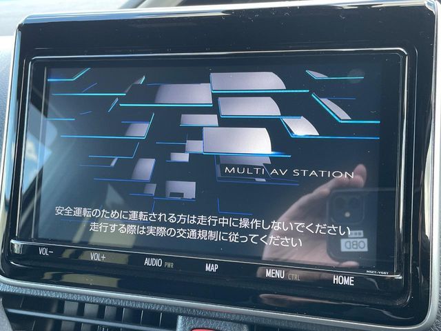 TOYOTA VOXY HYBRID 2019 Image 31