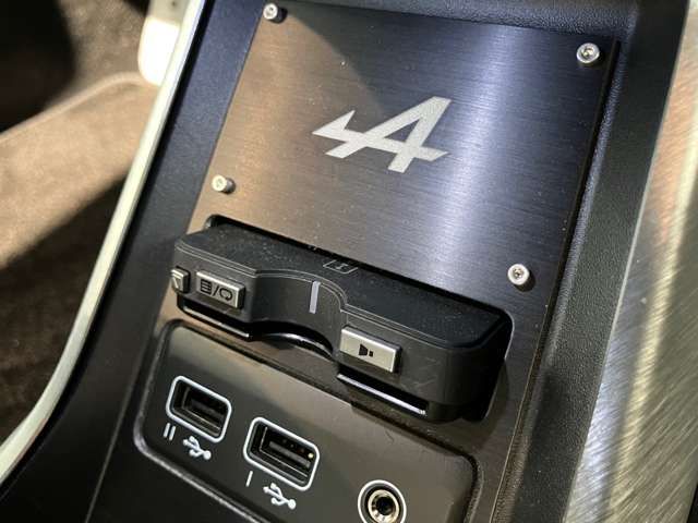 RENAULT ALPINE A110S 2022 Image 31