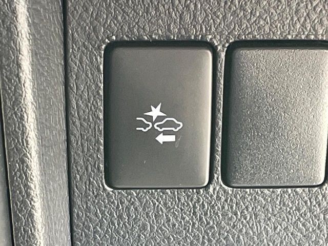 TOYOTA ALPHARD 4WD 2016 Image 31