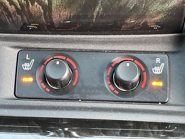 TOYOTA ALPHARD 4WD 2016 Image 31