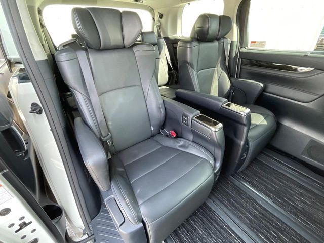 TOYOTA ALPHARD 4WD 2016 Image 31