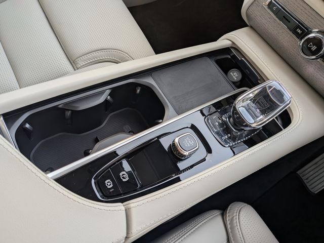 VOLVO XC90 2024 Image 31