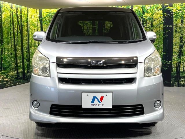 TOYOTA NOAH 2009 Image 31