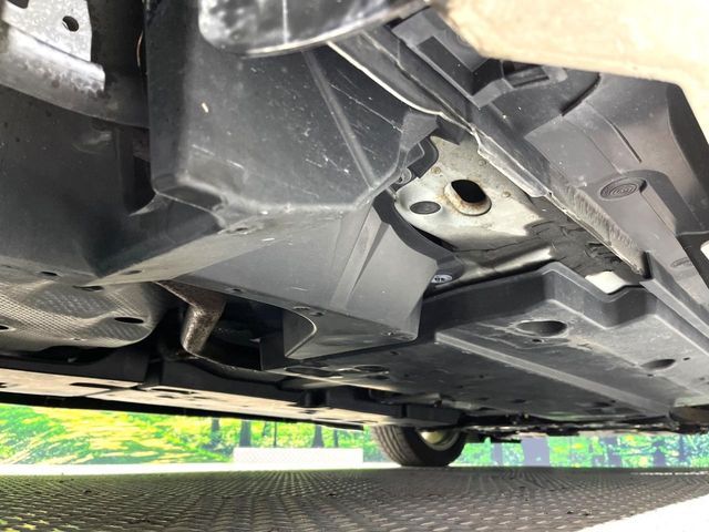 TOYOTA C-HR 2017 Image 31