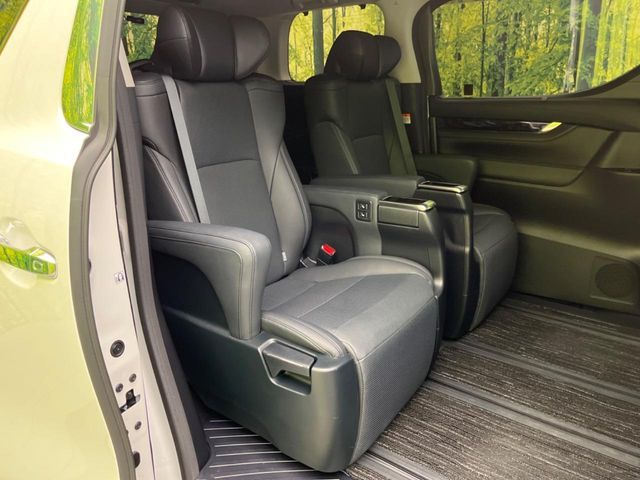 TOYOTA ALPHARD 2022 Image 31