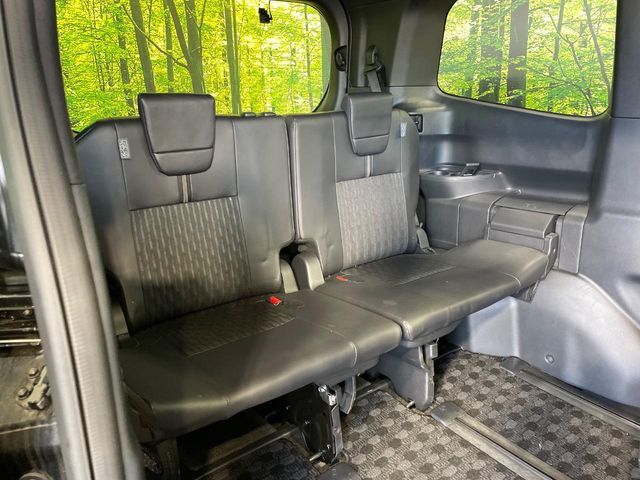 TOYOTA NOAH 2023 Image 31