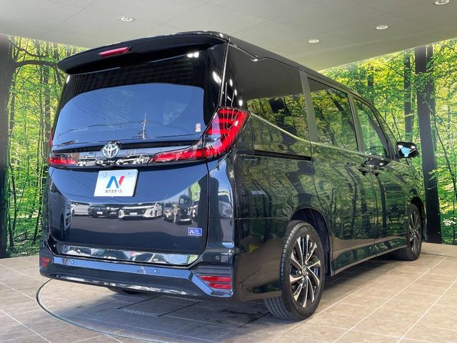 TOYOTA NOAH 2023 Image 31