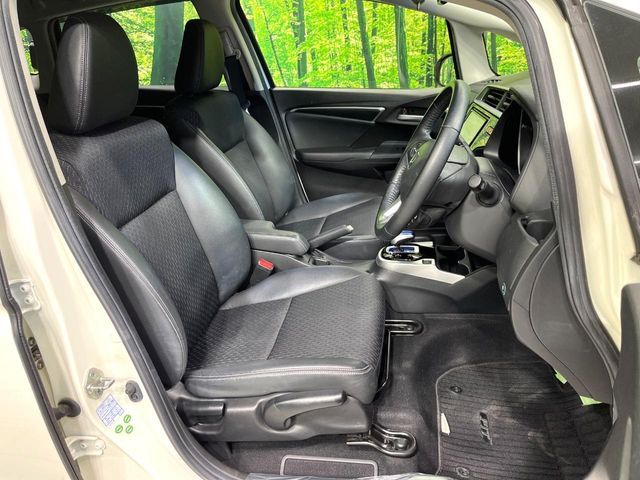 HONDA FIT HYBRID 2013 Image 31