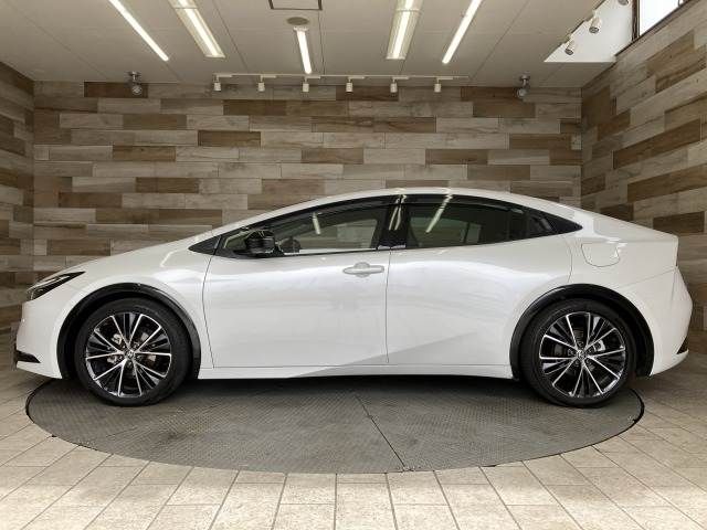 TOYOTA PRIUS 2023 Image 31