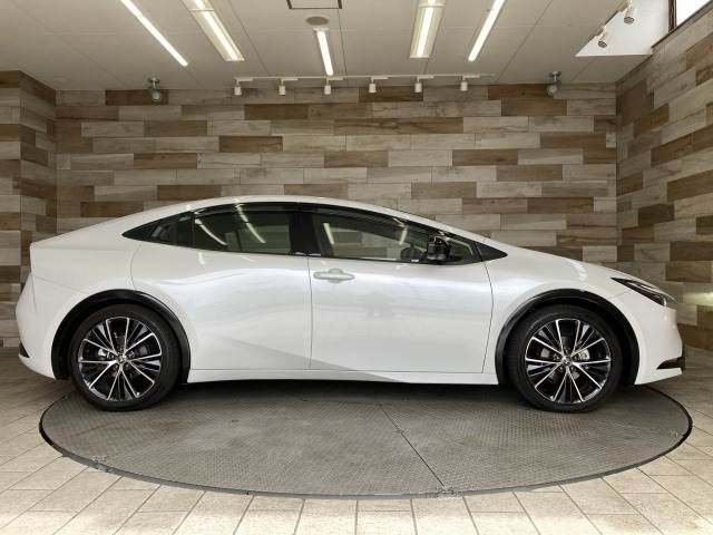 TOYOTA PRIUS 2023 Image 31