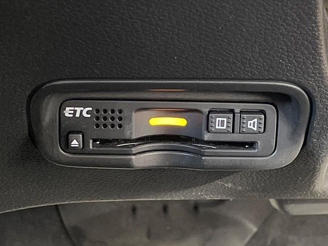 HONDA VEZEL HYBRID 2017 Image 31