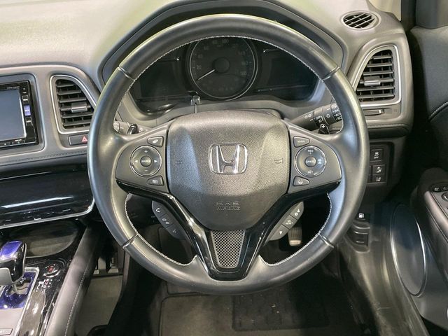 HONDA VEZEL HYBRID 2017 Image 31
