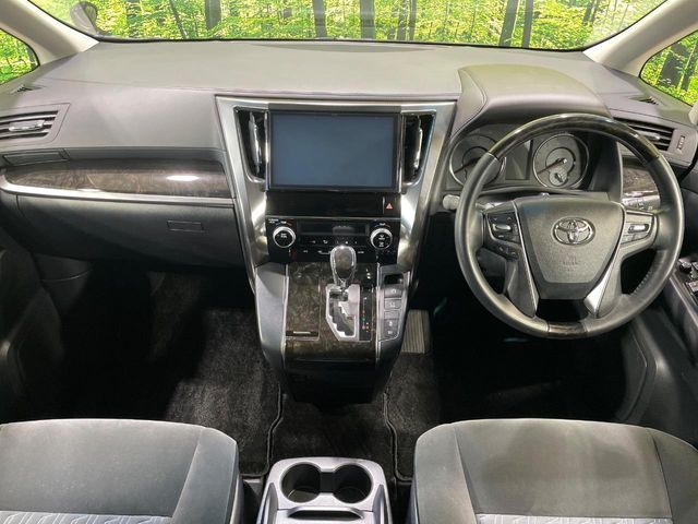 TOYOTA ALPHARD 2017 Image 31