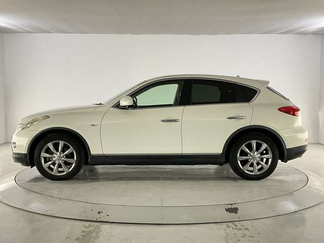 NISSAN SKYLINE CROSSOVER 4W 2011 Image 31