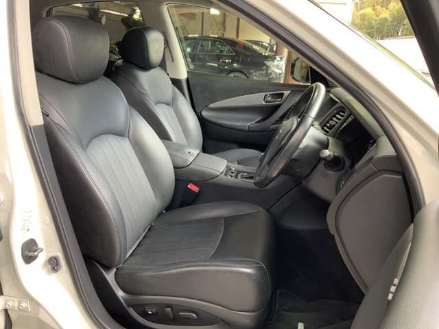 NISSAN SKYLINE CROSSOVER 4W 2011 Image 31