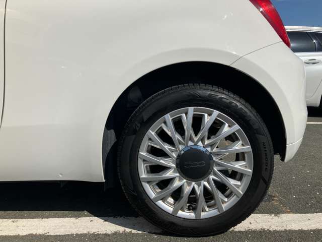 FIAT 500C 2019 Image 31
