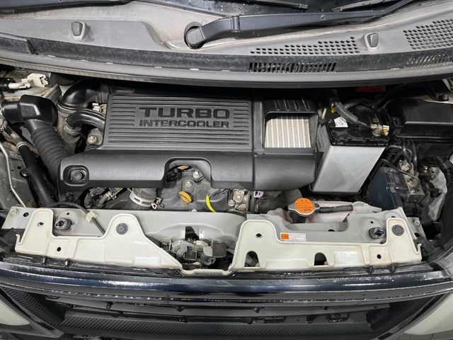 DAIHATSU TANTO CUSTOM 2017 Image 31