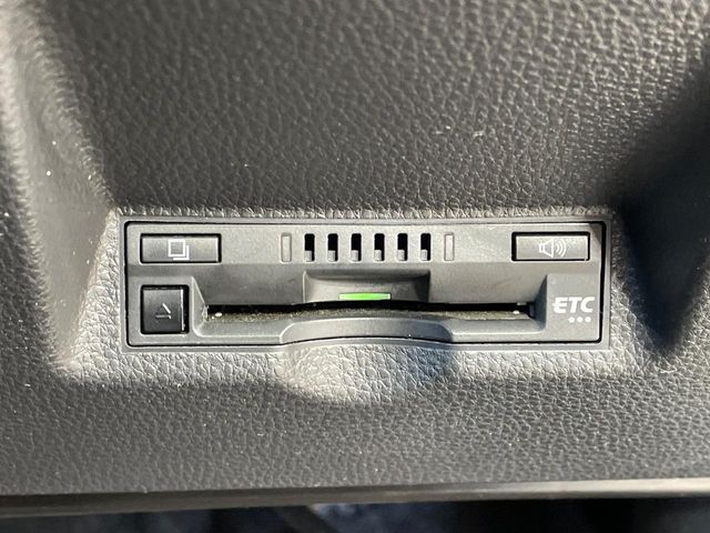 TOYOTA YARIS 2021 Image 31