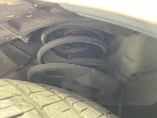 TOYOTA PRIUS ALPHA 2011 Image 31