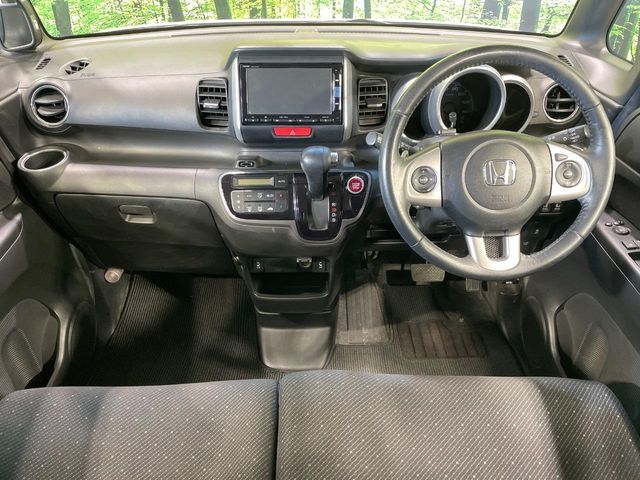 HONDA N BOX 2015 Image 31