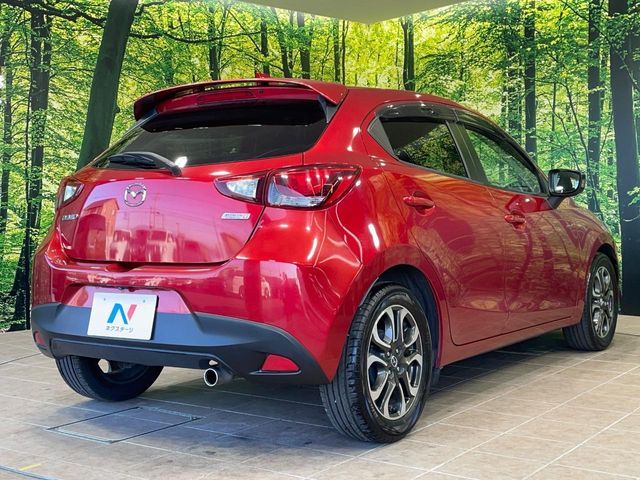 MAZDA DEMIO 2015 Image 31