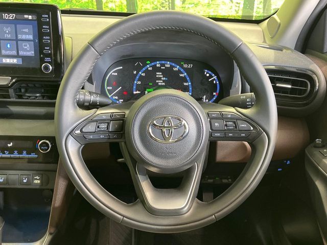 TOYOTA YARIS CROSS HYBRID 2021 Image 31