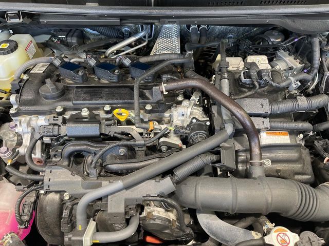 TOYOTA YARIS CROSS HYBRID 2021 Image 31