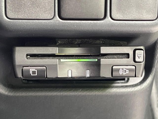 TOYOTA AQUA 2013 Image 31