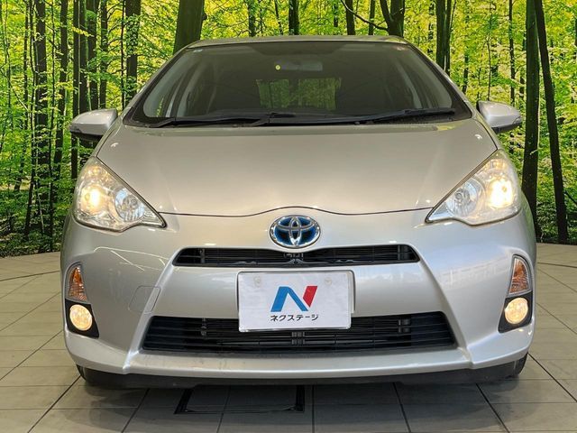 TOYOTA AQUA 2013 Image 31