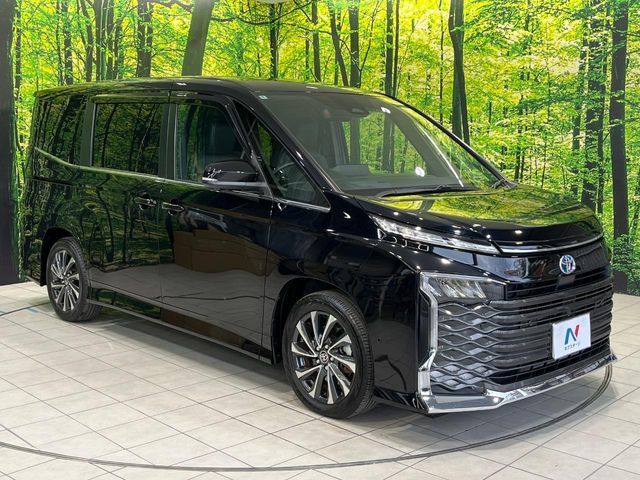 TOYOTA VOXY HYBRID 2022 Image 31