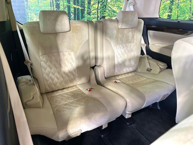 TOYOTA ALPHARD 2017 Image 31