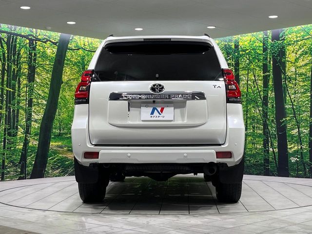 TOYOTA LANDCRUISER PRADO 2022 Image 31