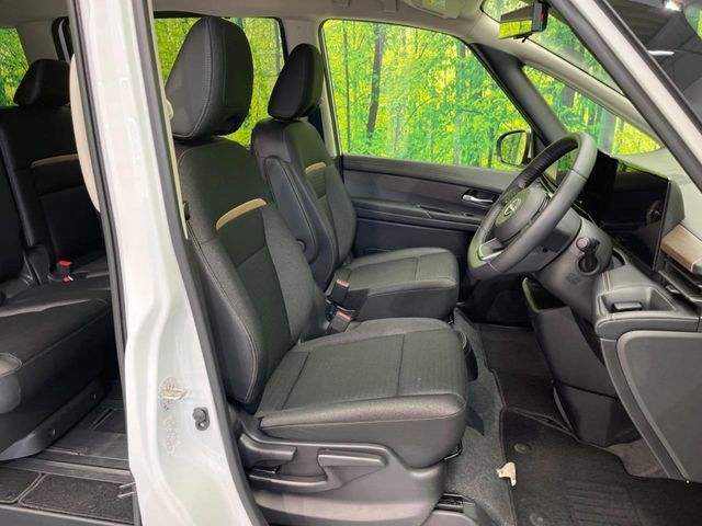 NISSAN SERENA  WG 2025 Image 31