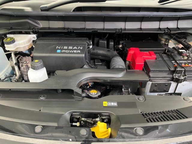 NISSAN SERENA  WG 2025 Image 31